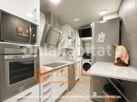 Piso, 80 m², cerca de bus y tren, Calle de Francesc Moragas