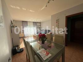 Pis, 107 m², seminou, Zona