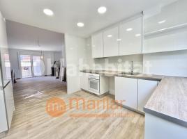 Piso, 115 m², cerca bus y metro, Calle de Guipúscoa