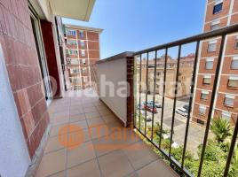 Piso, 115 m², cerca bus y metro, Calle de Guipúscoa