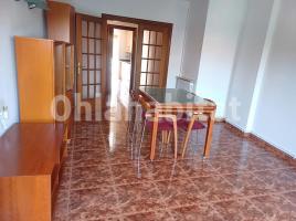 Lloguer pis, 122 m², Zona