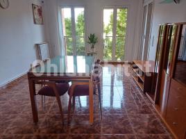 Lloguer pis, 122 m², Zona