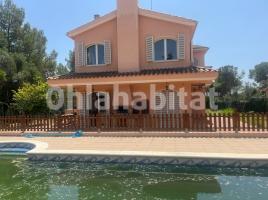 Houses (villa / tower), 612 m², almost new, Calle Àngel Guimerà