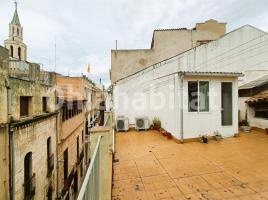 Houses (terraced house), 361 m², near bus and train