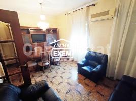 Casa (unifamiliar adosada), 230 m², cerca de bus y tren