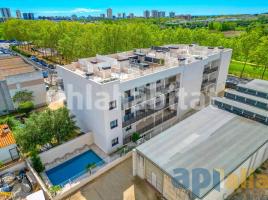 Attic, 68 m², almost new, Calle Luxemburg