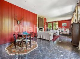  (unifamiliar aïllada), 741 m²