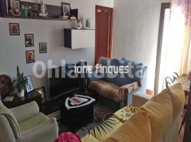 Pis, 70 m², prop de bus i tren