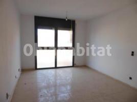 Dúplex, 101 m², prop de bus i tren, seminou
