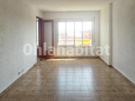 Pis, 72 m², Avenida de Lloreda