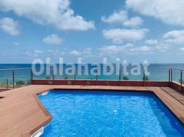 Apartament, 80 m², almost new, Calle Carrer del Dos de Maig