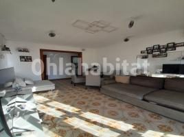 Pis, 80 m², Calle ESTIILL