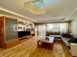 Apartament, 92 m², Calle de Marina, 44