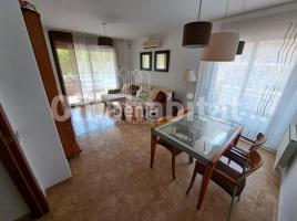 Pis, 79 m², seminou, Zona