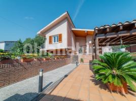 Casa (unifamiliar aïllada), 378 m², Zona