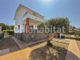 Casa (unifamiliar aislada), 252 m², Calle de Can Mas