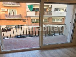 Lloguer pis, 60 m², prop de bus i tren