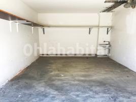 Plaza de aparcamiento, 12 m²