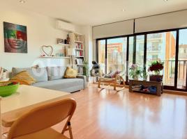 Dúplex, 96 m², prop de bus i tren, seminou