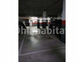 For rent parking, 26 m², Zona