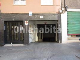 Alquiler plaza de aparcamiento, 8 m², Calle de les Açores