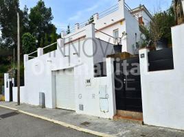  (xalet / torre), 221 m²