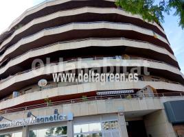 Flat, 130 m², near bus and train, Calle de Mossèn Bellpuig