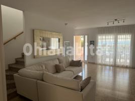 Louer  (unifamiliar adossada), 140 m², Paseo de la Mar Mediterrania