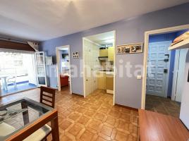 Pis, 47 m², Calle de València