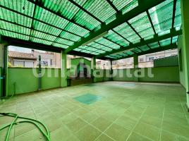 For rent flat, 186 m²