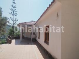  (xalet / torre), 180 m², presque neuf