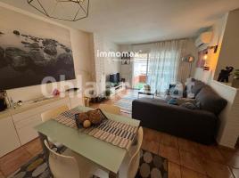 Casa (unifamiliar adossada), 150 m², Zona