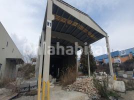 Nau industrial, 1350 m²