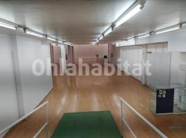 Lloguer local comercial, 299 m²