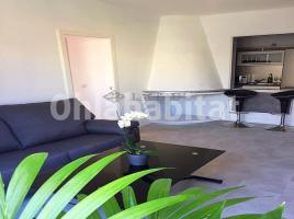Lloguer pis, 50 m², prop de bus i tren, Centre