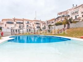  (unifamiliar adossada), 225 m², près de bus et de train, els atmellers