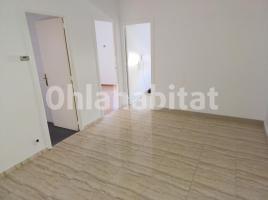 Pis, 55 m², prop de bus i tren