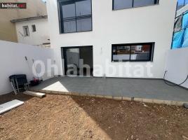 Piso, 85 m², cerca de bus y tren