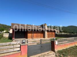 Casa (unifamiliar aislada), 102 m², cerca de bus y tren, seminuevo