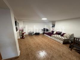 Flat, 56 m², near bus and train