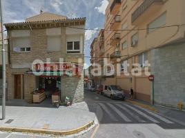Casa (unifamiliar aislada), 277 m², cerca de bus y tren