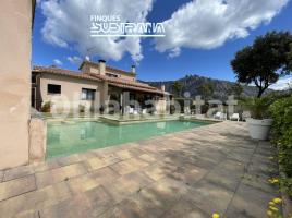 Casa (unifamiliar aislada), 276 m², cerca de bus y tren