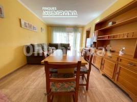 Piso, 69 m², cerca de bus y tren