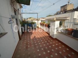 Houses (detached house), 218 m², near bus and train