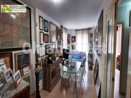 Piso, 70 m², cerca de bus y tren