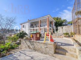 Casa (unifamiliar aïllada), 332 m², prop de bus i tren, Montemar Alto