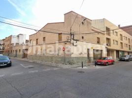Casa (unifamiliar aïllada), 250 m², prop de bus i tren, Monalco