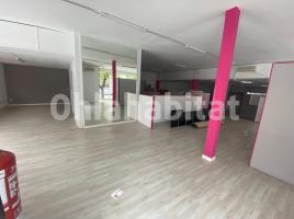 Local comercial, 786 m²