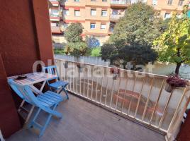 Piso, 96 m², cerca de bus y tren