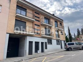 Obra nueva - Piso en, 104 m², cerca de bus y tren, nuevo